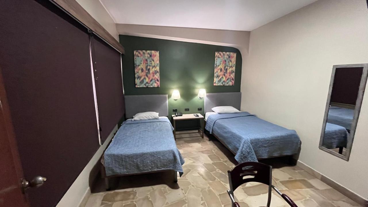 Hotel Varadero Internacional Guayaquil Ngoại thất bức ảnh