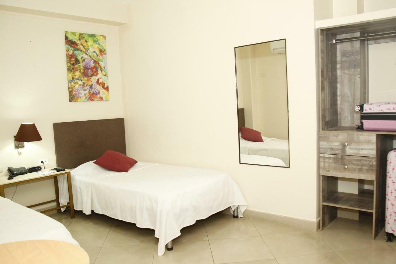 Hotel Varadero Internacional Guayaquil Ngoại thất bức ảnh