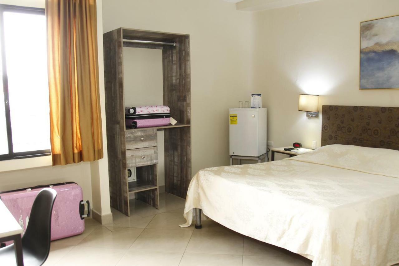 Hotel Varadero Internacional Guayaquil Ngoại thất bức ảnh